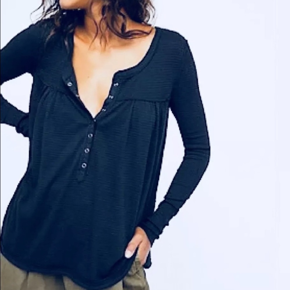 Free People - We The Free Kai Henley Thermal Knit Top - XS, Black